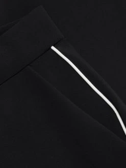 Chiara Boni La Petite Robe Petronilla Piping Pants 15 Chiara Boni La Petite Robe Petronilla Piping Pants -CHIARA BONI LA PETITE ROBE Sales unnamed file 1125