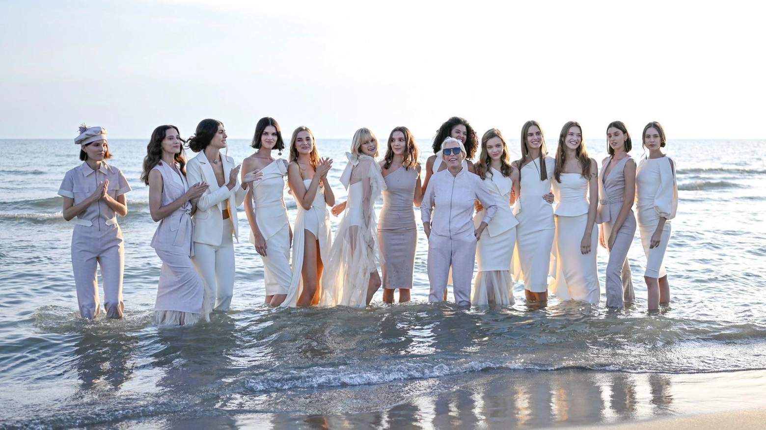 Chiara Boni La Shop 56 Chiara Boni La Shop -CHIARA BONI LA PETITE ROBE Sales migration